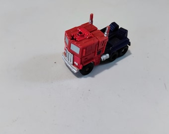 ONTHULT HET SCHILD Optimus Prime