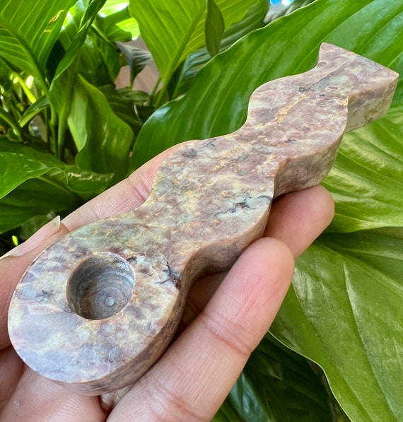 Hand Carved Spiral Stone Tobacco Pipe - Elegant Pocket Pipe (4 Inch)