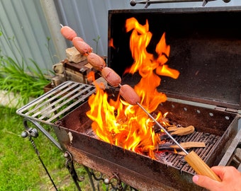 Hot Dog Marshmallow Roaster, Grill BBQ tools, roasters, grilling hot dog, grilling accessories, Campfire Roasting Stick, Fire Pit Tools