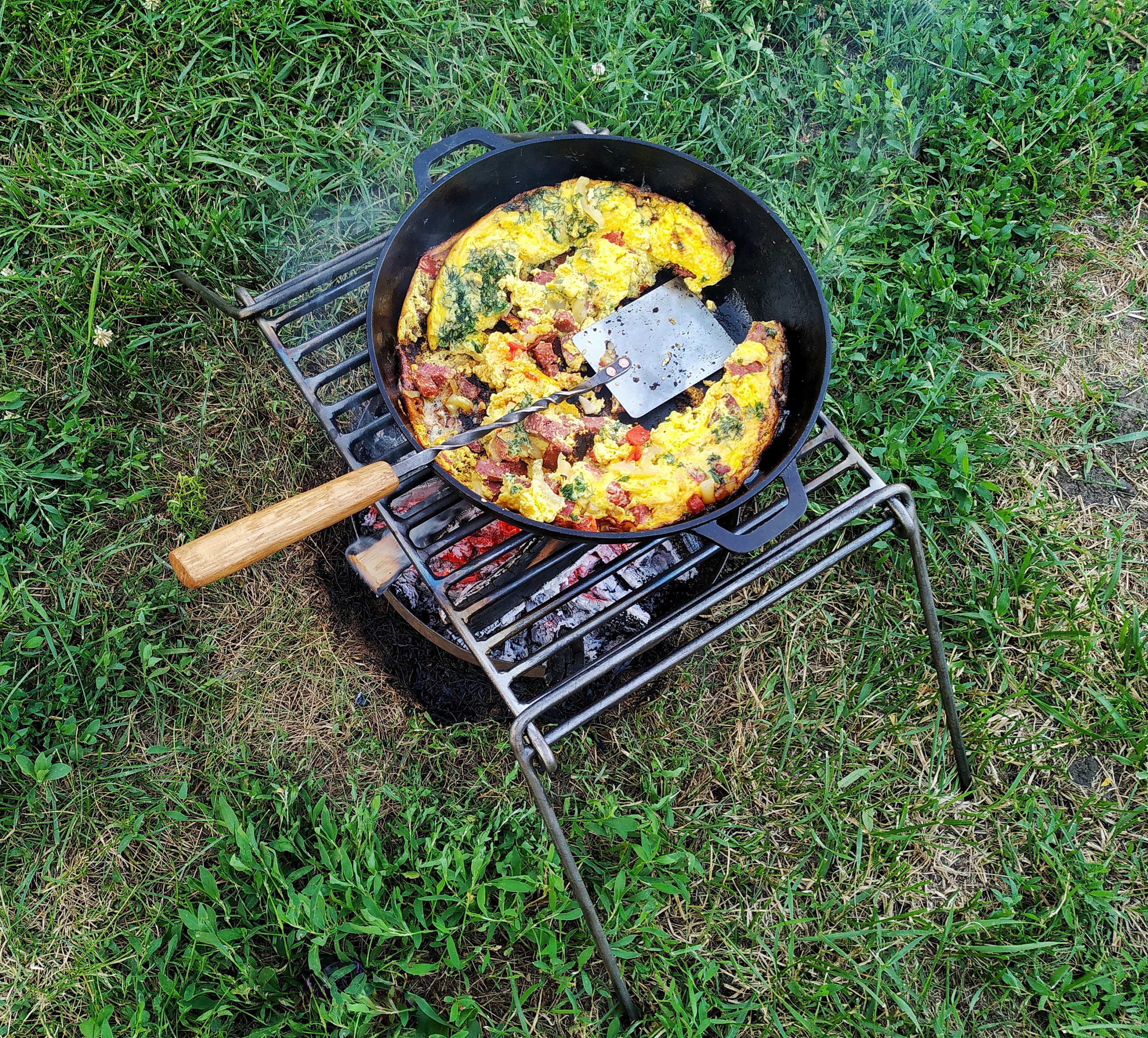 Bush Craft Bonfire Grill Plate