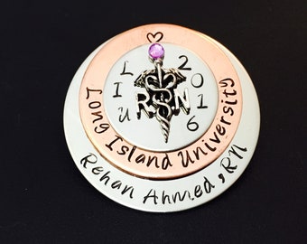 Pin personalizado para RN / Rn Gift / bsn / Nurses / Nursing Student Gift / Nursing Pinning Ceremony / RN pin / Nurse Gift / Nursing Graduate