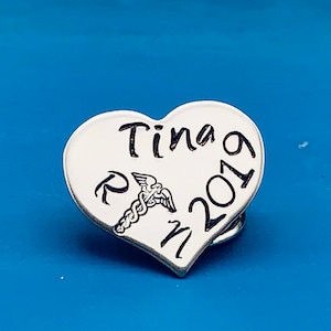 Personalized Pin for RN / Rn Gift /bsn /Nurses / Nursing Student Gift /  Nursing Pinning Ceremony / RN pin / Nurse Gift / Nursing Graduate