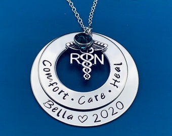 Collana personalizzata per regalo RN / Rn / Infermieri / Regalo studente infermieristico / Regalo infermieristico / Collana RN / Comfort / Cura / Guarire / Collana infermiera