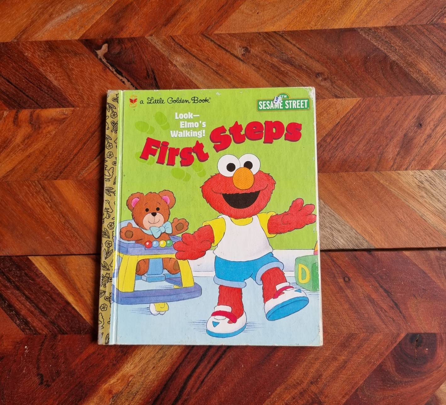 Vintage Children's Book - Little Golden Book - Sesame Street Vintage Children's Book - Little Golden Book - Sesame Street