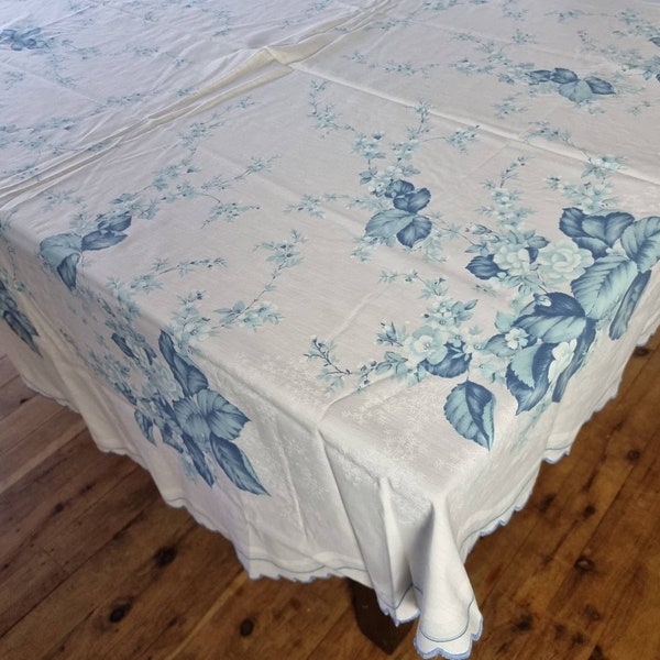 Vintage Floral Cotton Circle Tablecloth - White/Blue -  165cm Diameter