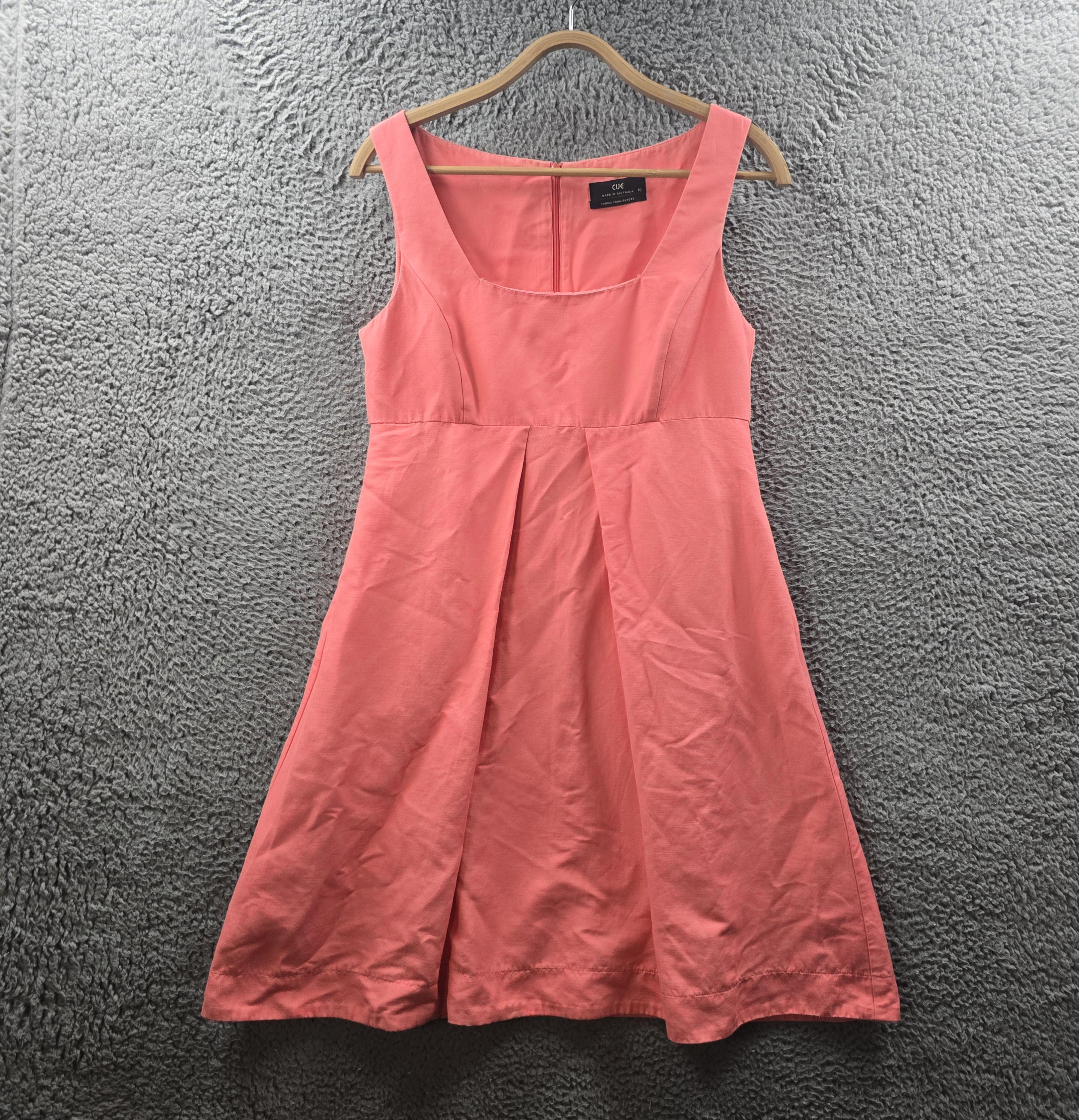 cue red dress Cue Design Red Dress  Fabrikhunter
