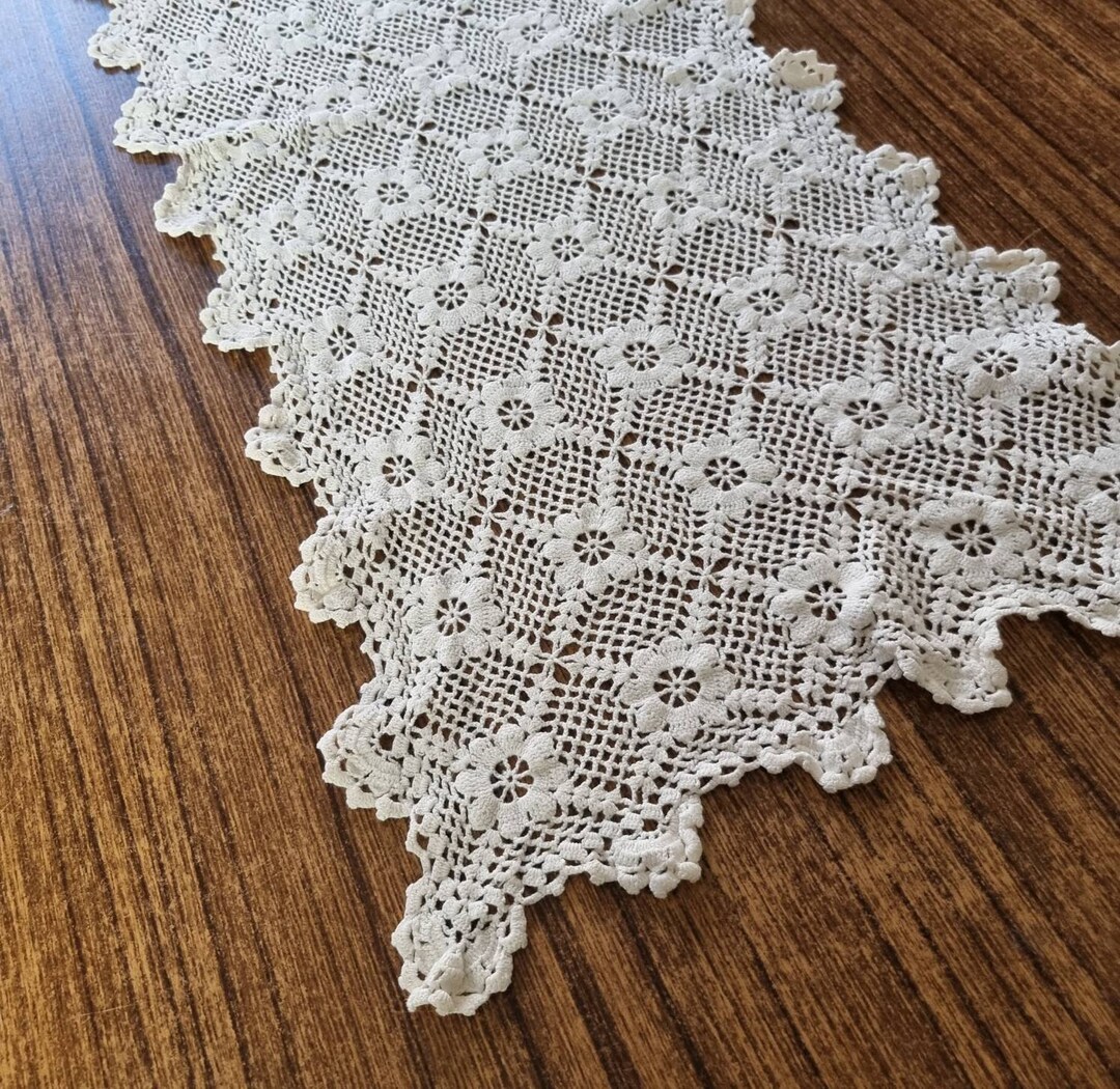 Beautiful Vintage Ivory Crochet Rectangle Table Runner 39cmx90cm Etsy