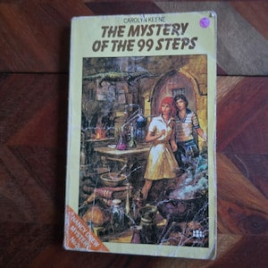 Vintage Kinderbücher - Nancy Drew Mystery - Das Geheimnis der 99 Stufen - Carolyn Keene - 1980 Soft Cover Edition