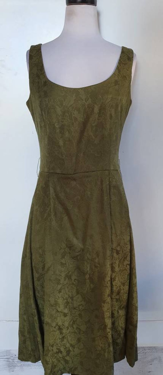 Vintage DIANA FERRARI Green Damask Sleeveless Dre… - image 3