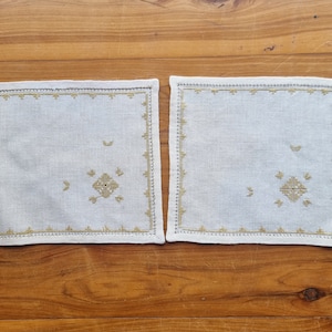 Vintage Hardanger Embroidered Ecru Linen Doily - Matching Set of 2 - 18cmx16cm