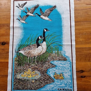 Vintage Tea Towel - Canada - Linen/Cotton