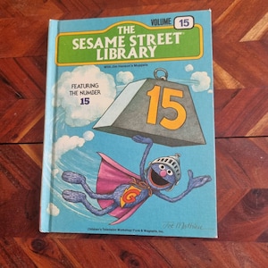 Vintage Children&#39;s Book - The Sesame Street Library - Volume 15 - Featuring The Number 15 - 1978 Edition
