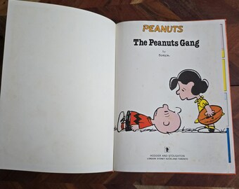 Vintage Children's Comic Book - Peanuts - Ythe Peanuts Gang