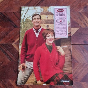 Vintage Patons Classic Series Knitting Book No. 2 - Cardigan with Raglan Sleeves