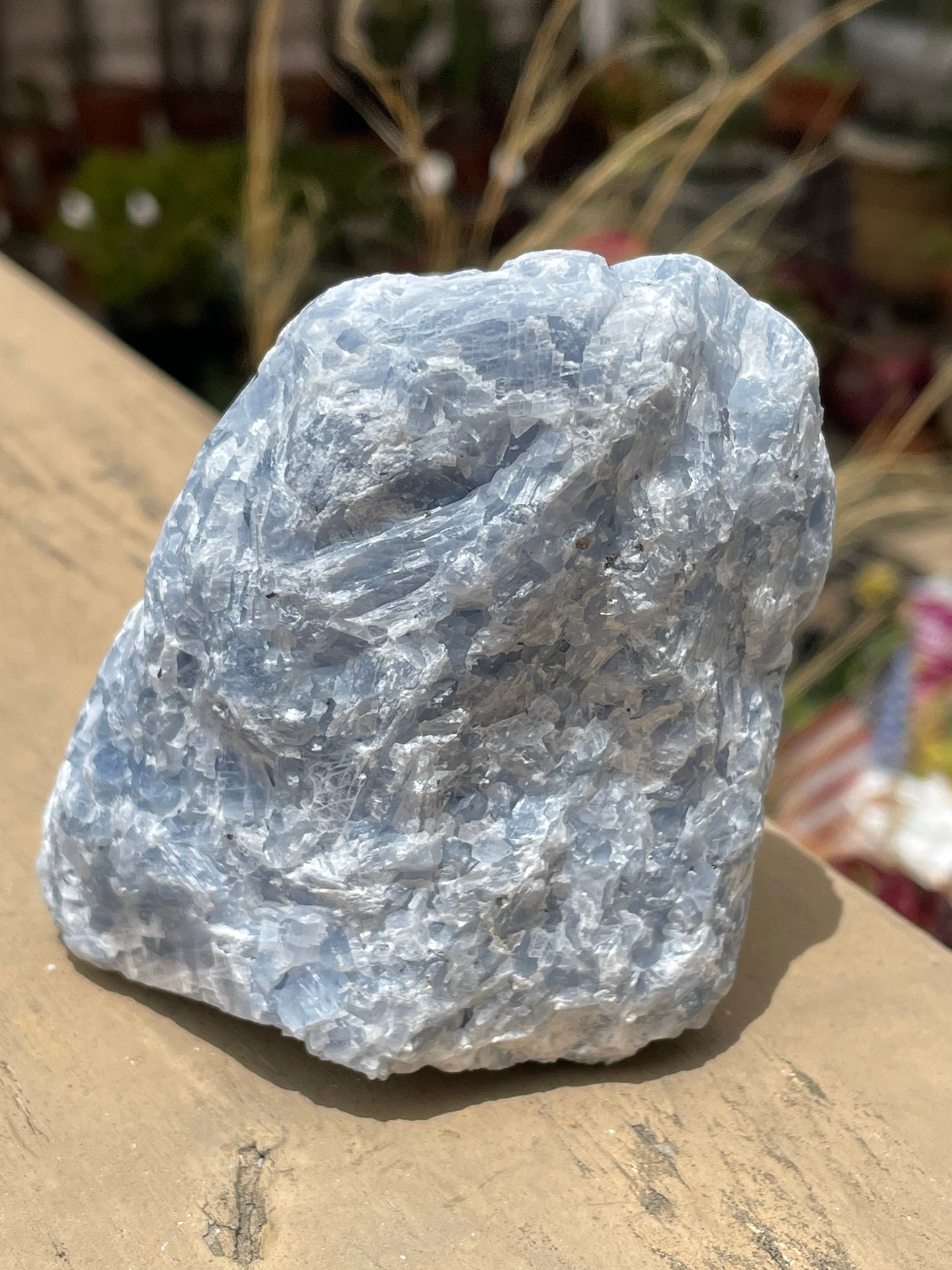 Forme Libre De Calcite