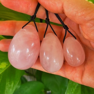 Yoni Ei aus Rosenquarz. Sakral Chakra Sextual Energie Aktivierung