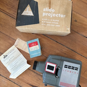 Proyector de diapositivas Vintage Tower 100