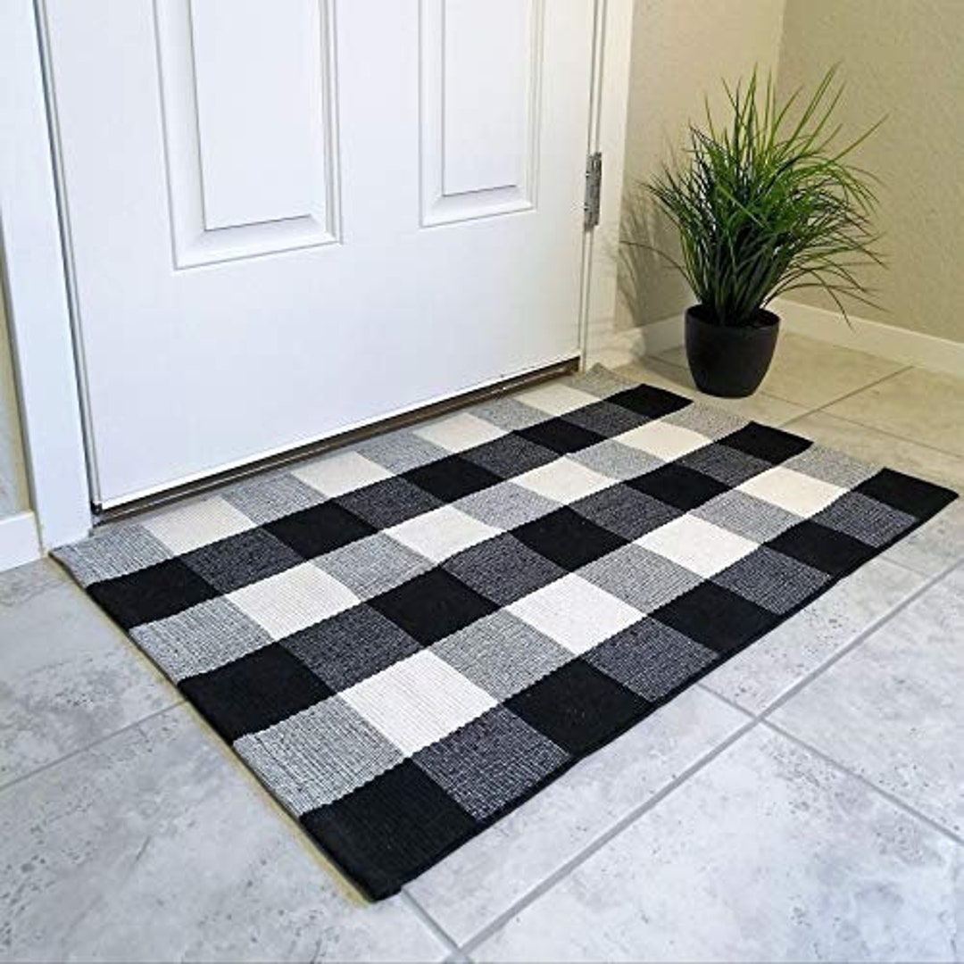 Buffalo Plaid Rug | Black and White Checkered Rug| Buffalo Plaid Door Mat| Plaid Door Mat Outdoor | Farmhouse Rug | checkerboard Rug