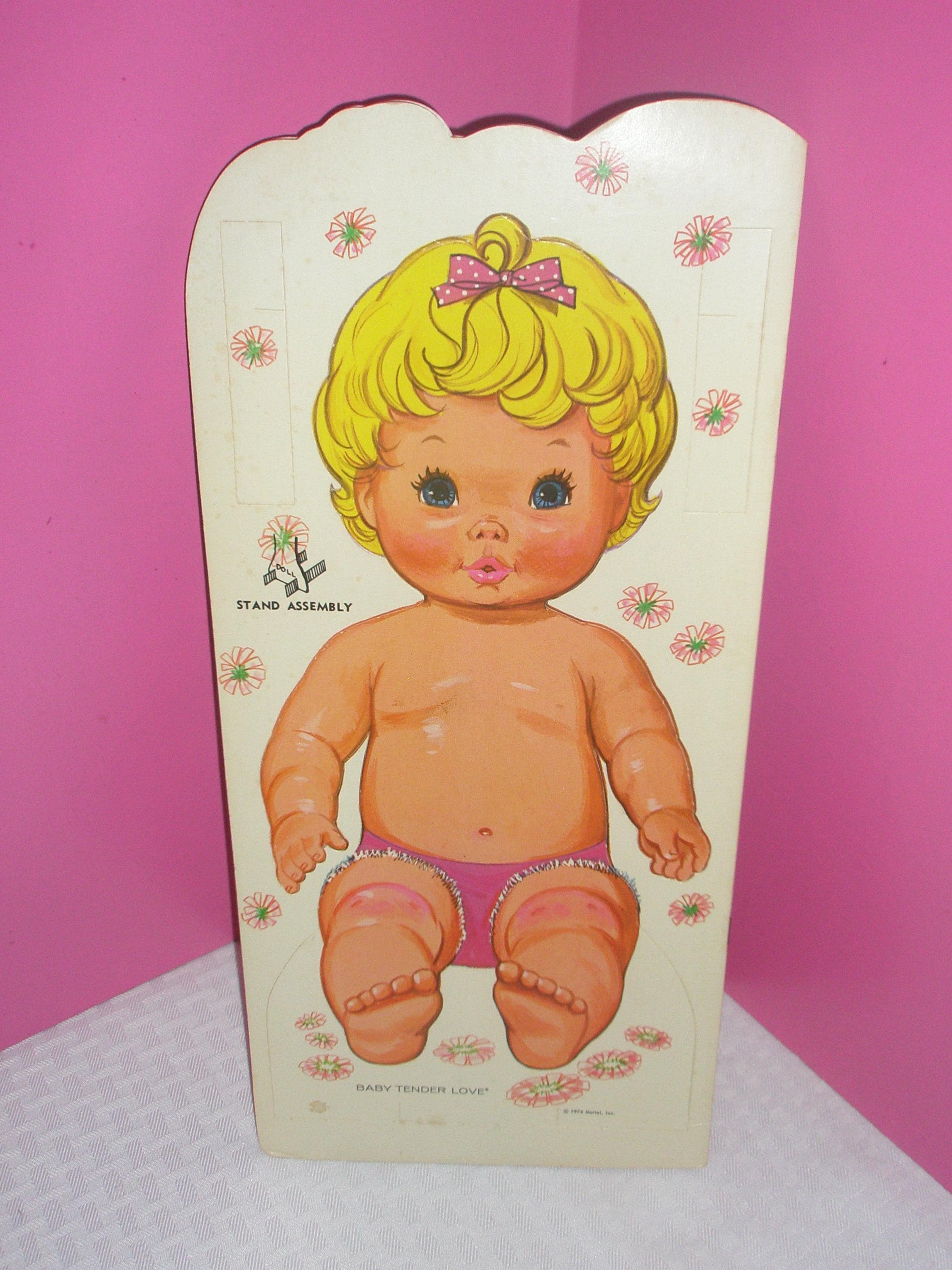 Vintage 1974 BABY TENDER LOVE Paper Doll Book / A 12.5 Inch Baby
