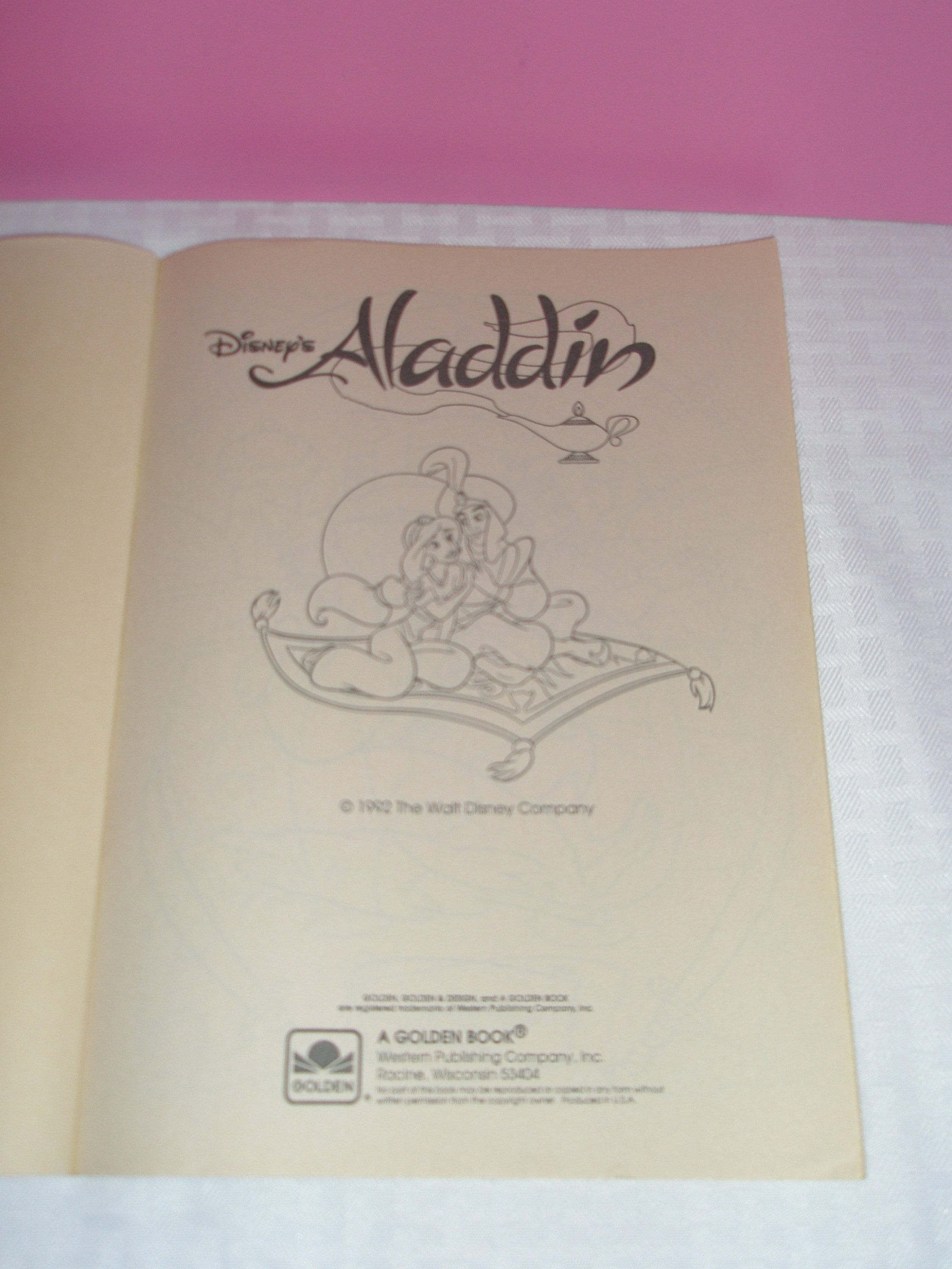 Vintage 1992 DISNEY’S ALADDIN Coloring Book / 2021 Disney’s PRINCESS 3D ...