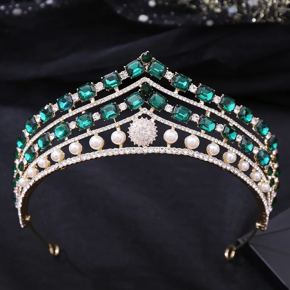 Luxurious Emerald Green Gold Tiara Victorian Green Royalty - Etsy