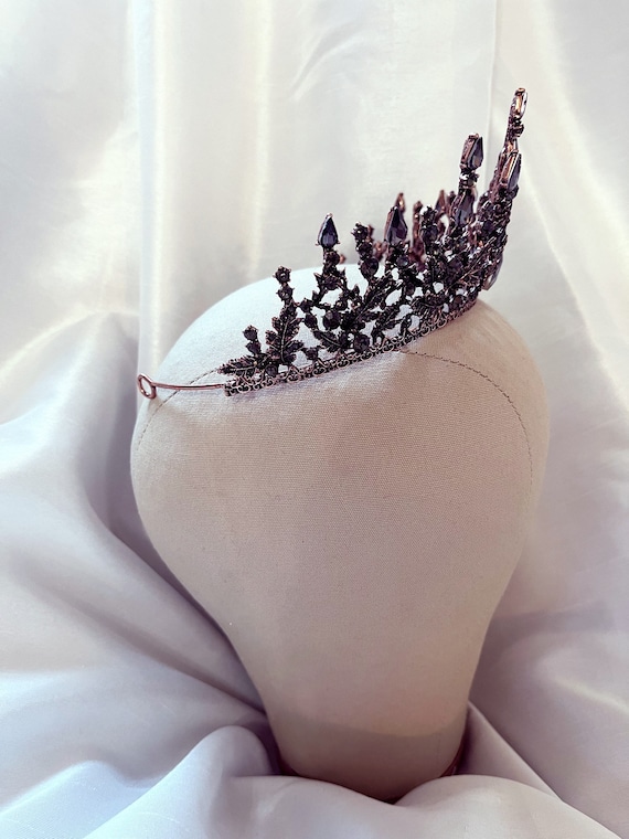 Amazon.com : CAVETEE Black Crown for Women Gothic Crown