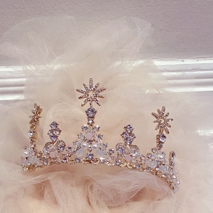 Tiara de estrella, tiara de estrella dorada, corona de cristal celestial, tocado de cristal de estrella, tocado de estrella de novia, corona de estrella, tocado de estrella boho