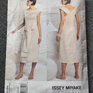 Vintage Issey Miyake dress sewing pattern - Vogue 2748 (sz 8/10/12)