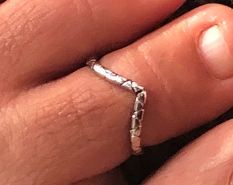V Snake toe ring • chevron toe ring • 925 sterling silver toe ring • Adjustable Toe Ring • Solid Toe Ring •Little Finger Ring • Knuckle Ring
