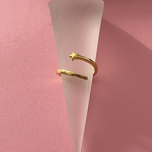 Gold Plated Sterling Silver Star Toe Ring: Adjustable Pinky Ring