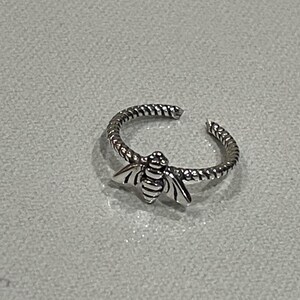 Sterling Silver Bee Toe Ring: Adjustable Oxidized Jewelry