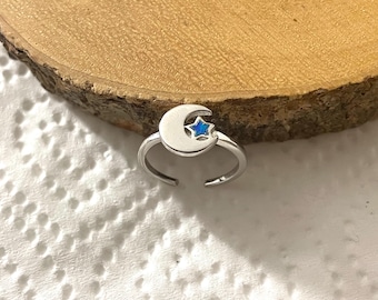 Adjustable Moon and Star Toe Ring: Blue Lab Opal, Sterling Silver