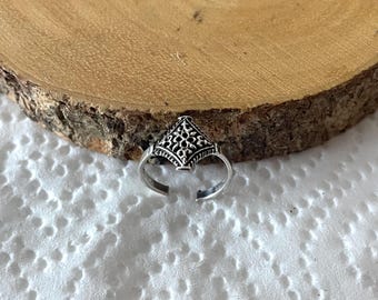 Sterling Silver Filigree Toe Ring: Victorian Adjustable Pinky Ring