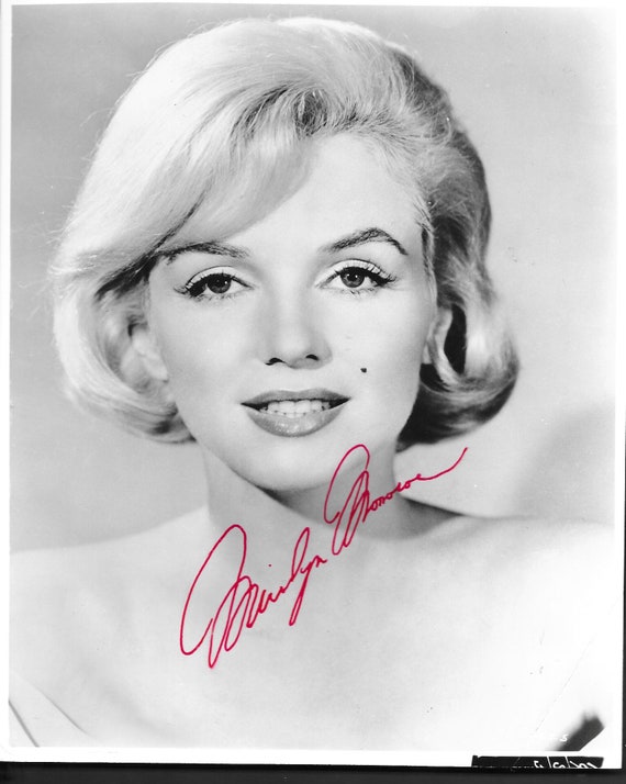 Marilyn Monroe signed autograph 8x10 photo. Real. One of a Etsy