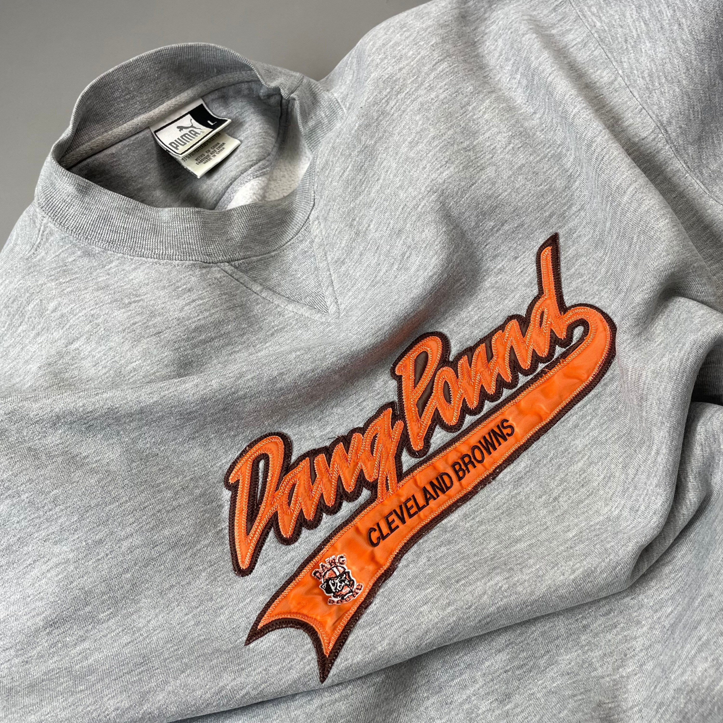 Dawg Pound 🐶 Y2K Arc Logo Crewneck Sold✓ 90s Dawg Pound Crewneck Sold✓ 90s  Cleveland Browns Crewneck Sold✓ ✌️❤️🌎
