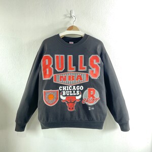 Vintage 1992 Chicago Bulls NBA Crewneck Sweatshirt Team Basketball Sportswear (L)
