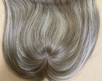 17-18’‘ Medium Blonde With Dimension 8X8’‘ Silk Human Hair Topper