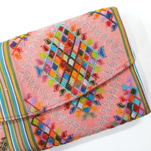 Handmade Silk Clutch Purse with 5 Compartments, Pink Designer Wallet shops for Girls, Beautiful Zippered Wallet for Cash/Phone