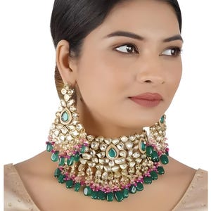 Kundan choker, Green kundan choker set, Gold Plated Necklace, Indian kundan jewellery, punjabi jewellery, pastel green choker, Earrings