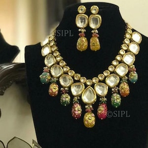 Sabyasachi designer kundan set, green kundan bridal set, kundan bridal necklace set, customizable kundan bridal sets, Royal kundan sets