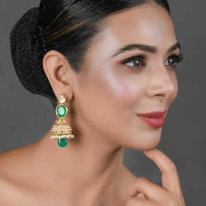 Grüne Kundan Chandbali Ohrringe: Bollywood Indischer Schmuck