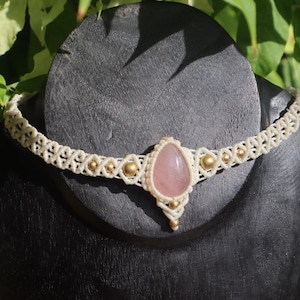 Macrame choker with rose quartz, natural white, hand-knotted collar, fairies, macrame choker