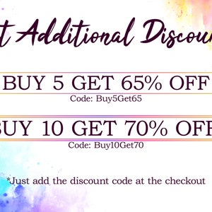 Pode incluir: Um fundo de aquarela com um esquema de cores rosa, amarelo e azul. O texto "Get Additional Discount!" est&aacute; no topo da imagem. Duas caixas amarelas com texto preto cont&ecirc;m as seguintes ofertas: "BUY 5 GET 65% OFF Code: Buy5Get65" e "BUY 10 GET 70% OFF Code: Buy10Get70". O texto "*Just add the discount code at the checkout" est&aacute; na parte inferior da imagem.
