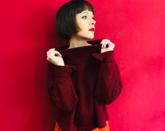 Exclusive Knitting Pattern – Audrey Hepburn-Inspired Sweater with U-Boat Collar