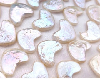1 Str 13-15mm  White Heart Shaped Freshwater Pearls, Top Sided Drilled, White Fancy Baroque Pearls,  Full Strand, Approx. 26 Beads, PB1796