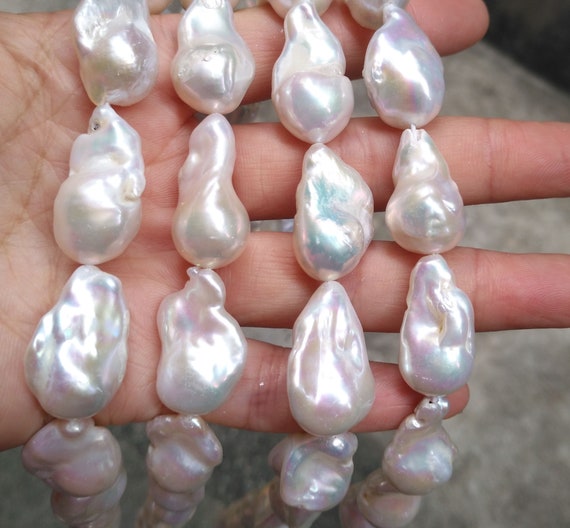 Set orecchino braccialetto collana di perle di conchiglia