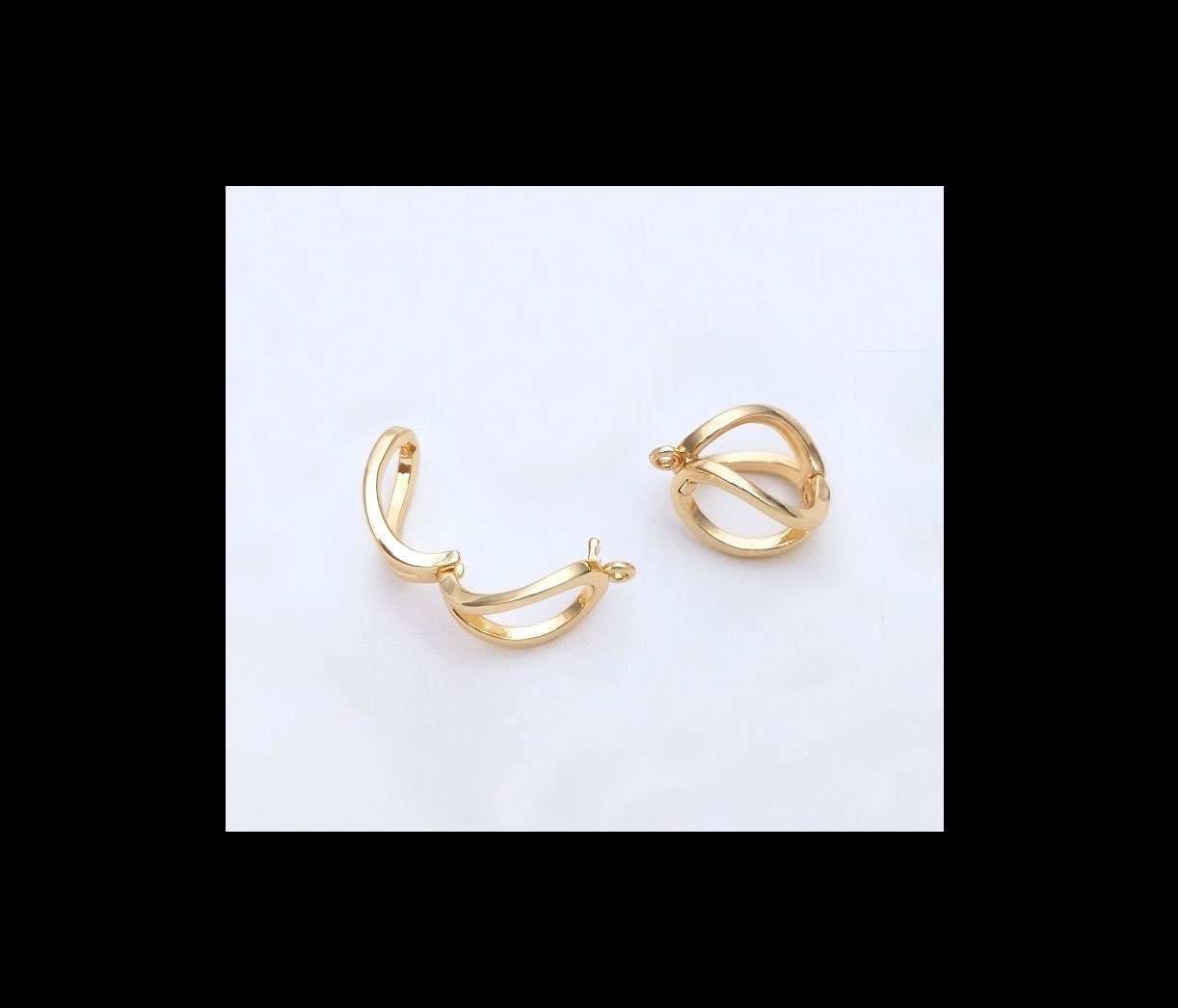 Cage Pendant,14K Real Gold Plated, Small Gold Teardrop Cage Charm for Pearls and Gemstones, Teardrop Cage Pendant, Jewelry Supplies  SB382