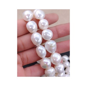 Large Freshwater Pearl Earrings - White Pearls and Hypoallergenic Tita –  CATLOGIX