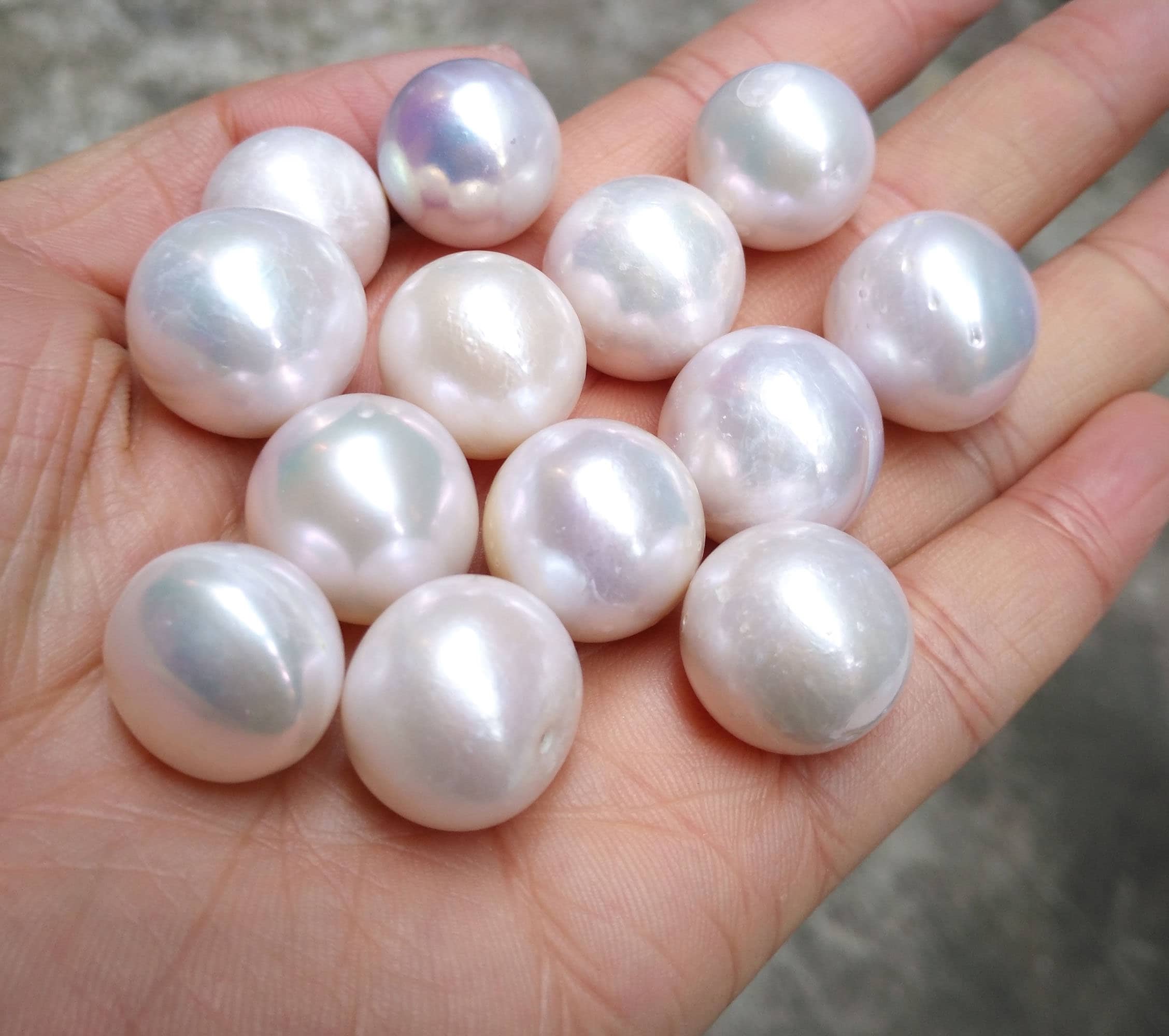 Perles de riz d'eau douce naturelles Blanc 4 mm 5 mm x 3 mm 3,5 mm 14,5 po.  sur fil -  France