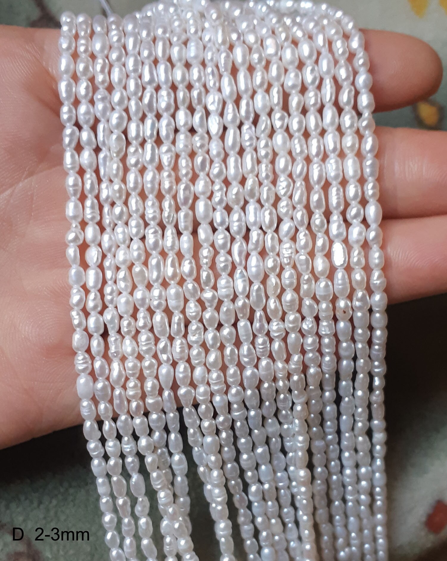 1-2mm Rice seed pearls, cultured freshwater small pearl strand, natural  colour peach oval shape tiny pearl bead wholesale PB732